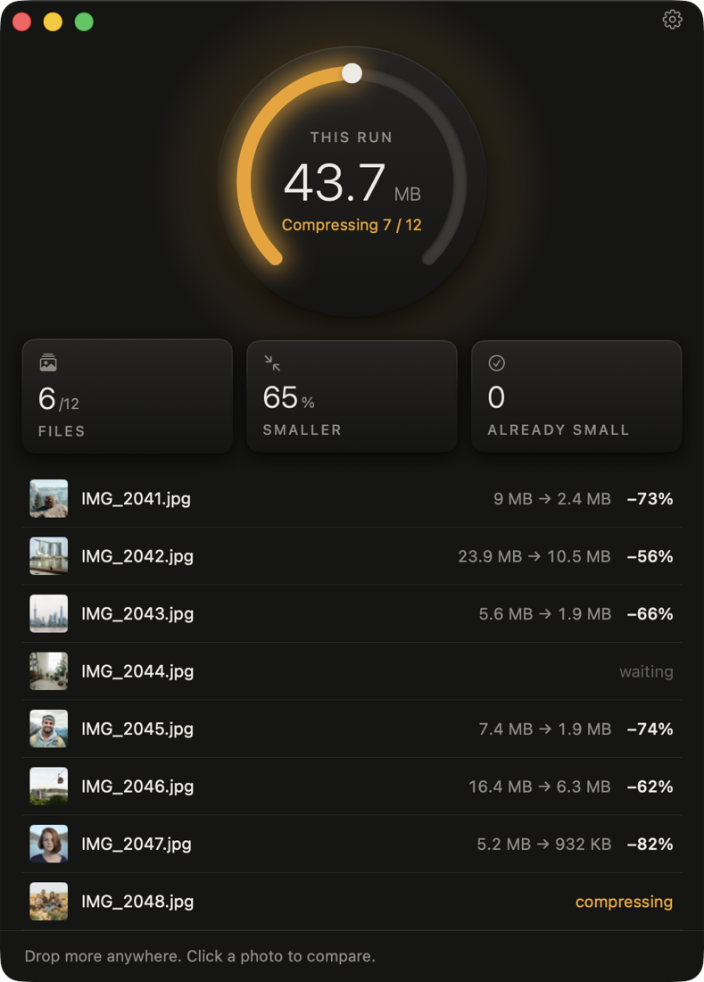 The Tyniy window while compressing, in dark mode